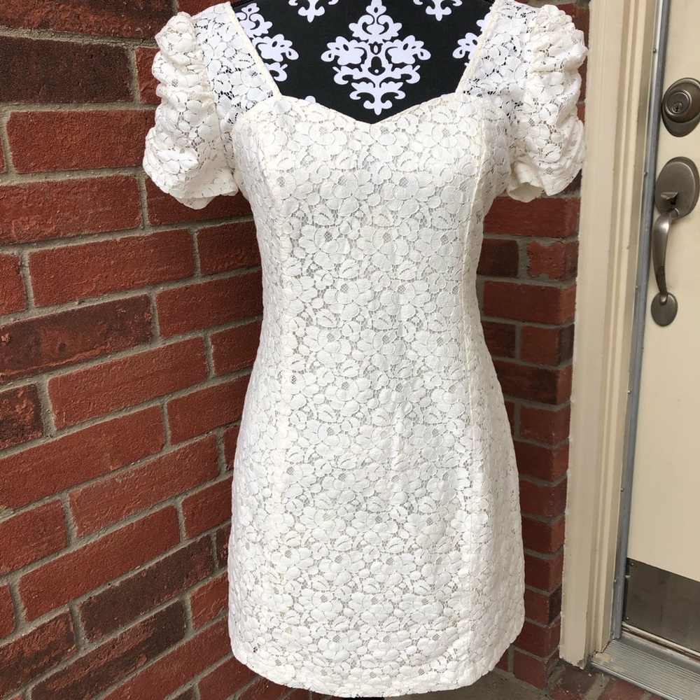 Guess Cream Floral Lace Dress